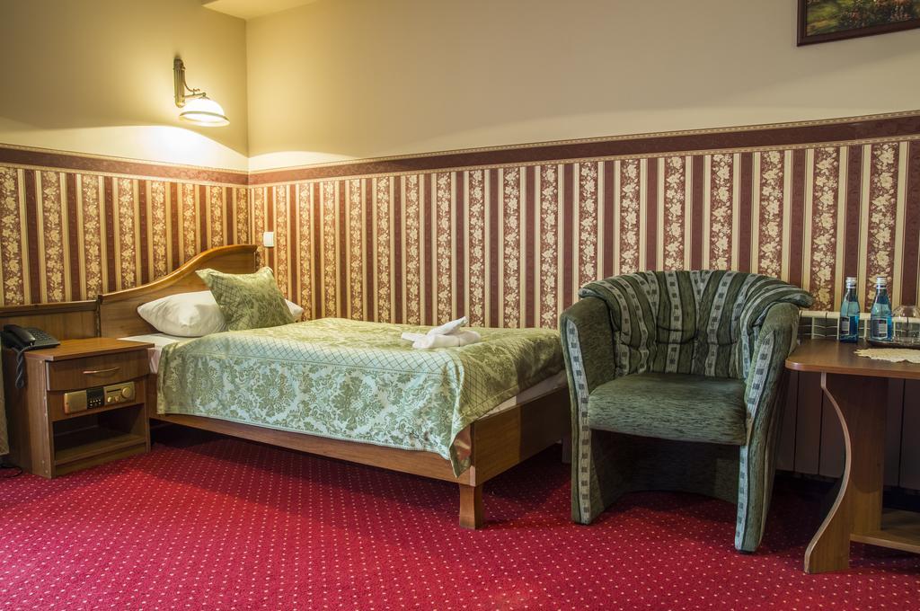 Hotel Mazurski Dworek Mikołajki Pokoj fotografie