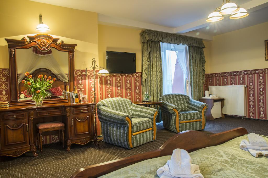 Hotel Mazurski Dworek Mikołajki Pokoj fotografie
